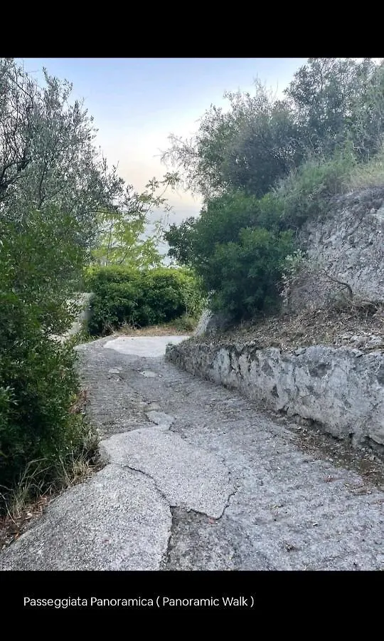 La Scivitella Villa Amalfi 0*,