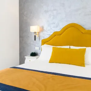 2* Bed & Breakfast Luxury House